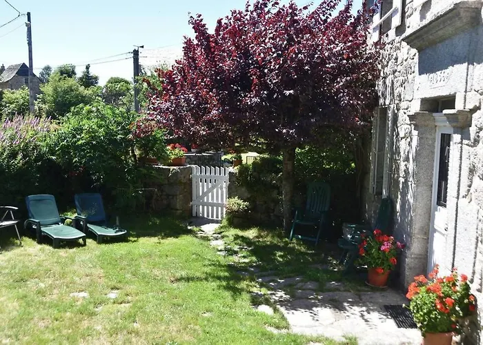 Maison Paysanne, Proche Aubrac