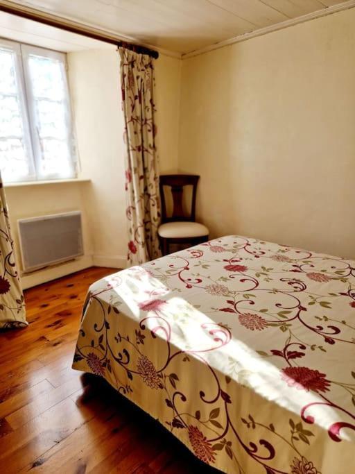 Maison Paysanne, Proche Aubrac Huparlac