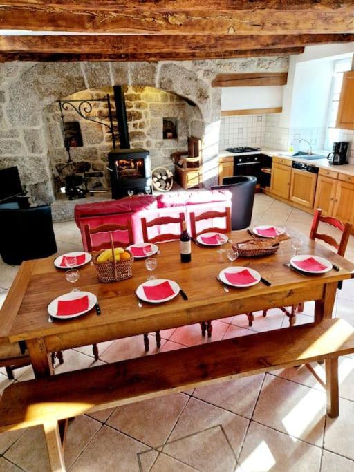 Maison Paysanne, Proche Aubrac *