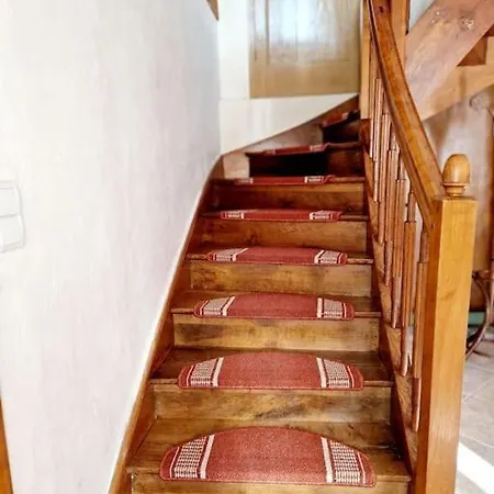 Maison Paysanne, Proche Aubrac Huparlac Extérieur photo