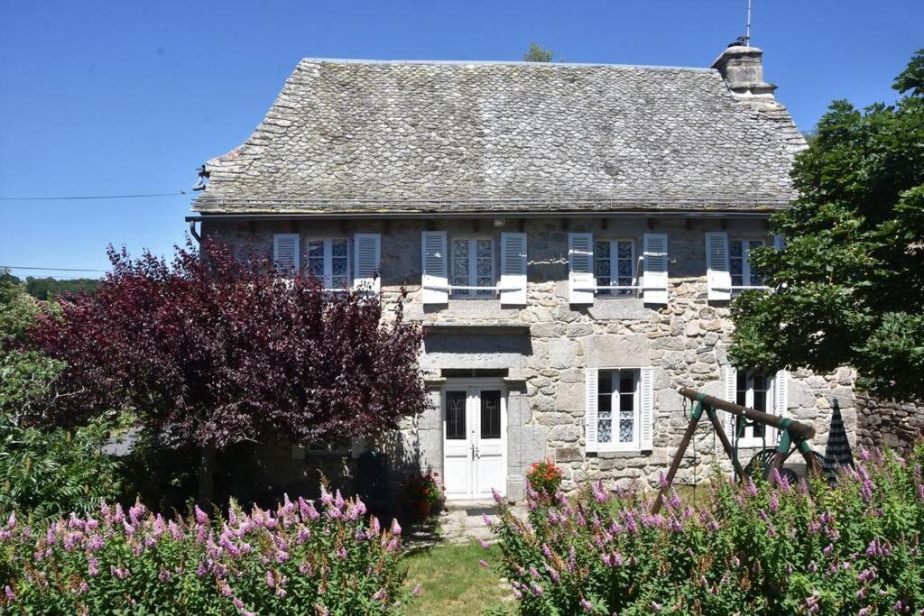 Maison Paysanne, Proche Aubrac Hébergement de vacances